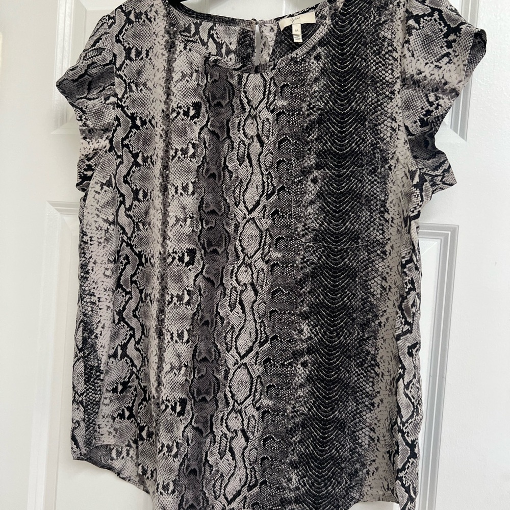 Joie Size M Silk Women's Snake Print Top